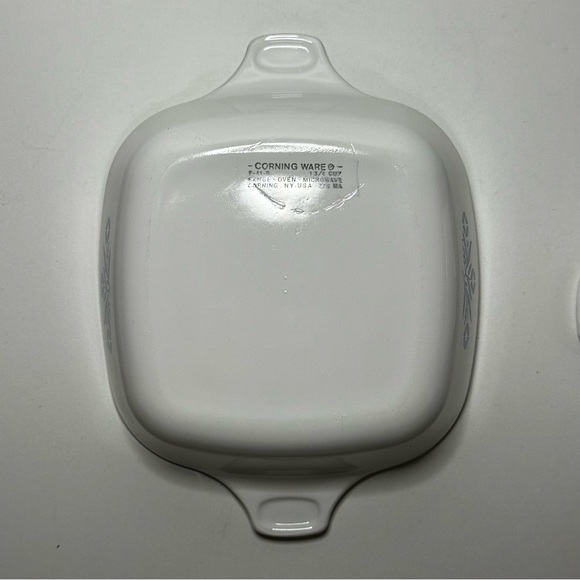 Set of 2 Vintage Corning Ware Blue Cornflower baking dishes with lid - Picture 10 of 14